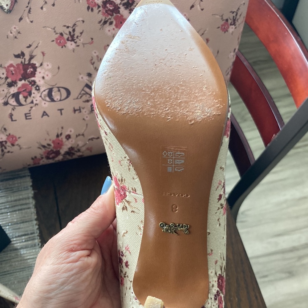 Coach shoes and bag 👡🌺 SET! - Picture 5 of 8